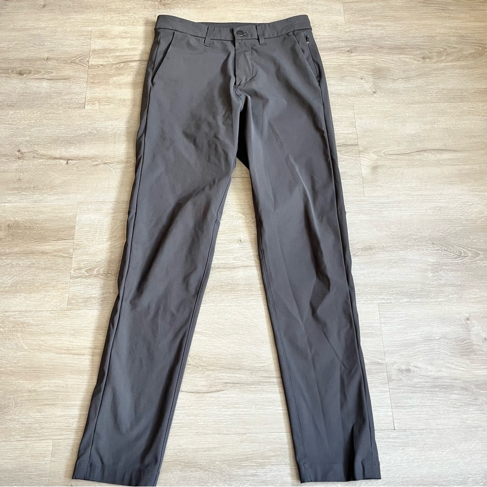 Lululemon Commision Slim-Fit Pant Men's Size 28 x 30 Style M5AF2S Grey